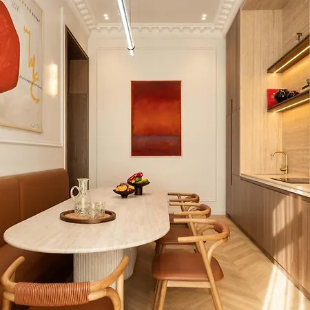 Temple Luxury Heaven 4bed 4bath Apartment *
