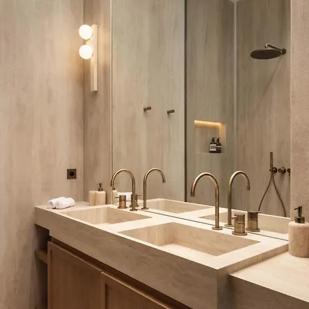 Temple Luxury Heaven 4bed 4bath *